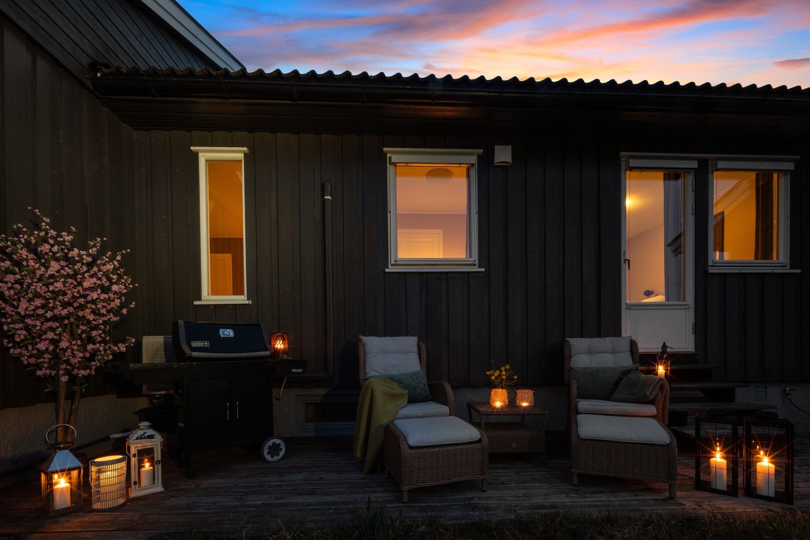 Det følger også utgang til terrassen fra hovedsoverommet. Galleribilde