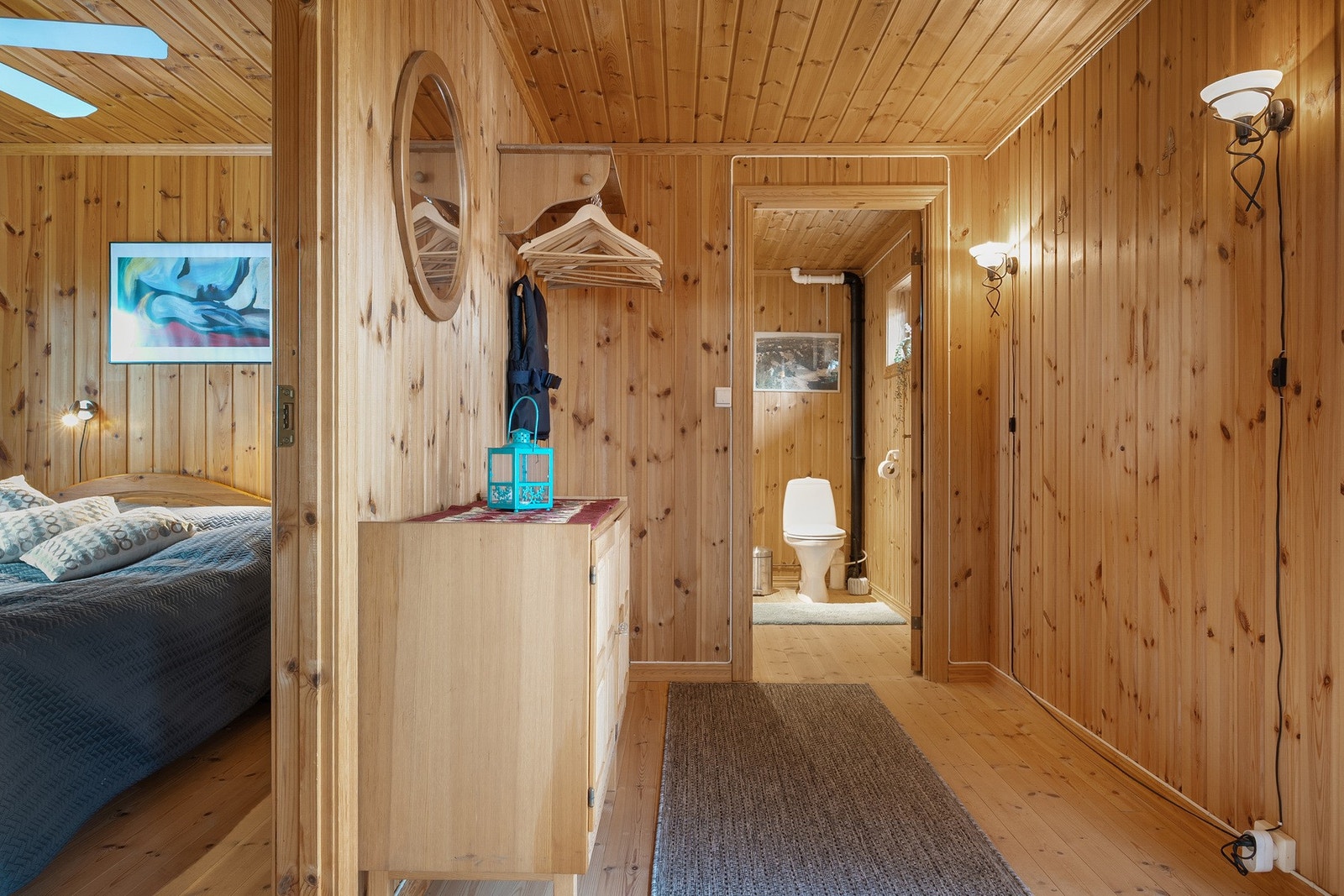 Badet i enden av hallen. Galleribilde