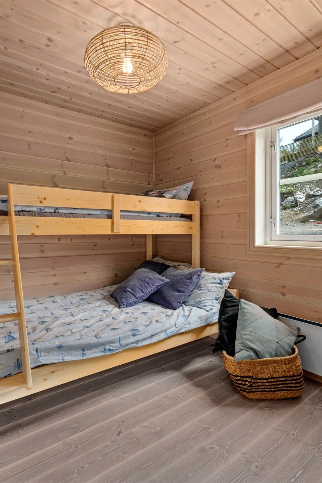 Familiekøye på soverom Galleribilde