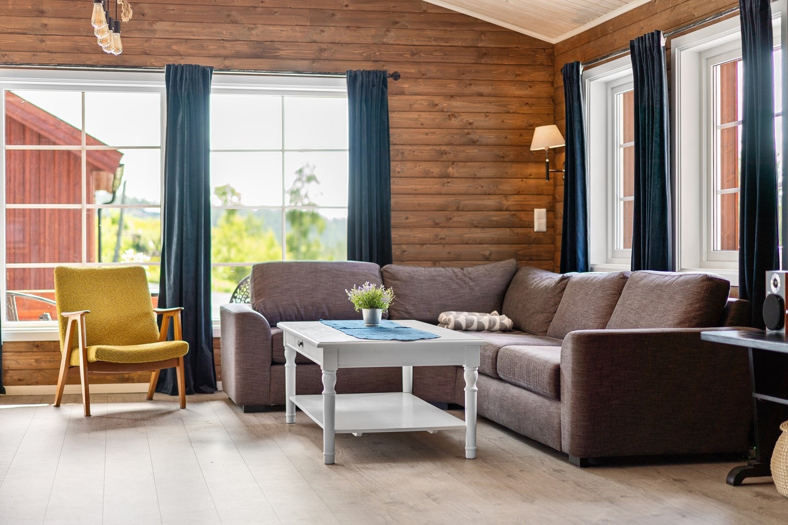 Lunt og trivelig. Galleribilde