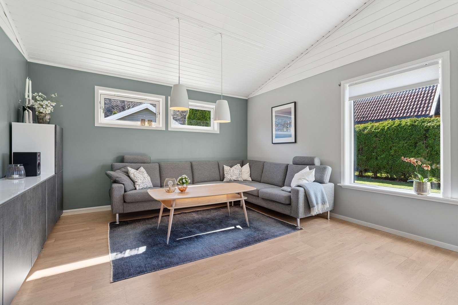 Sofakrok til avslapping med god plass til sofa og TV Galleribilde