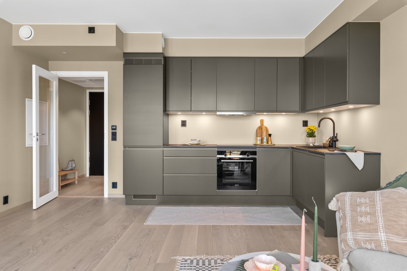 Sigdal Horisont kjøkken i fargen Mose. Galleribilde