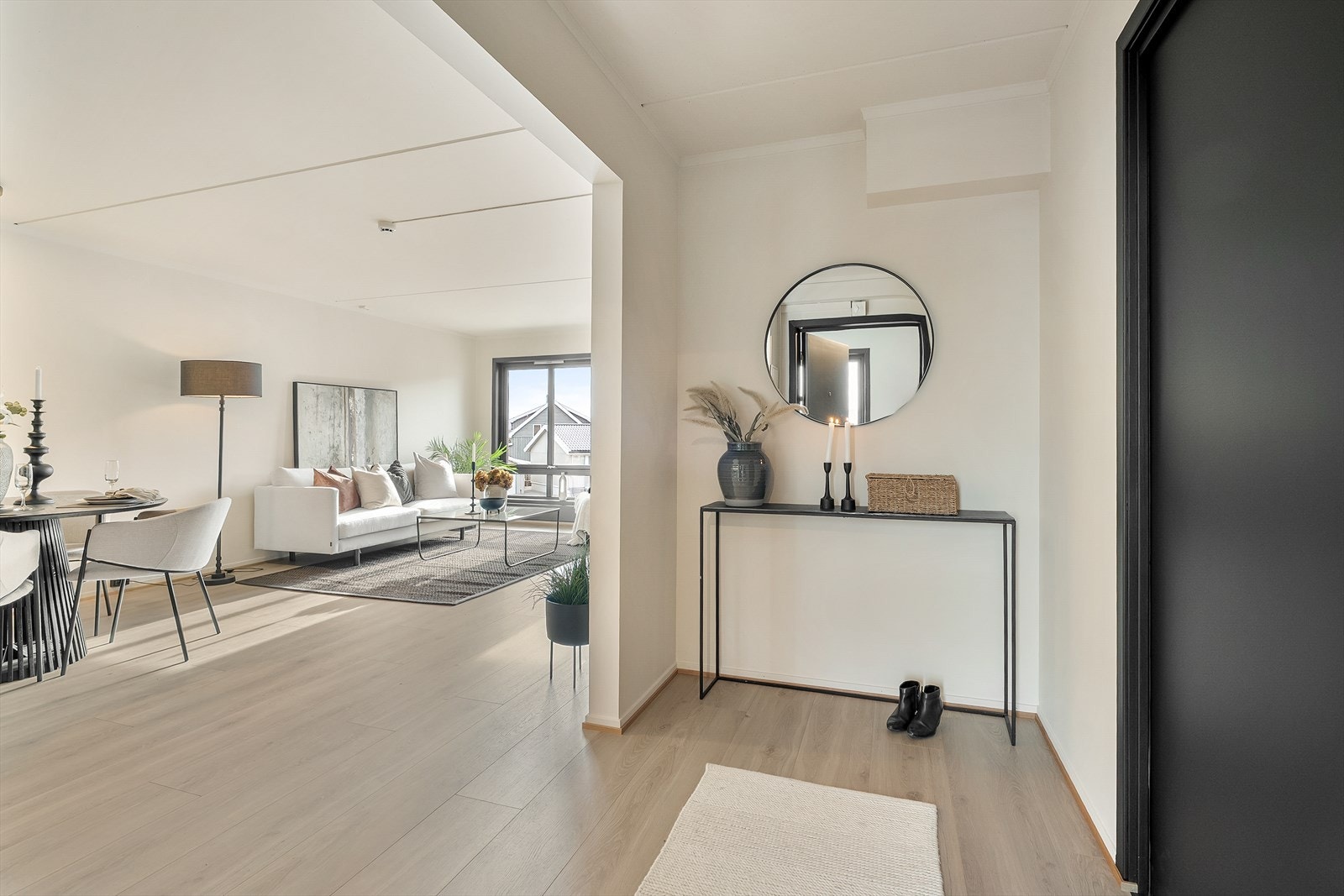 Lys og innbydende entré Galleribilde