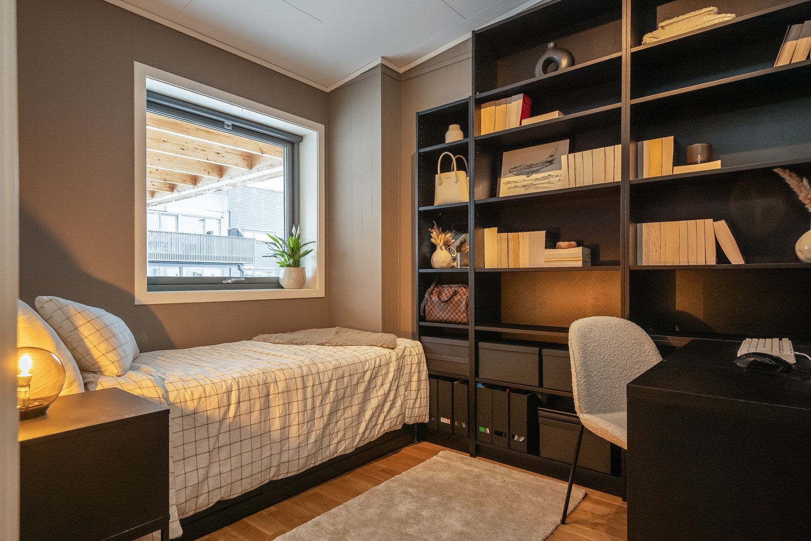 Soverommet i hovedetasjen er målt til 7m² Galleribilde