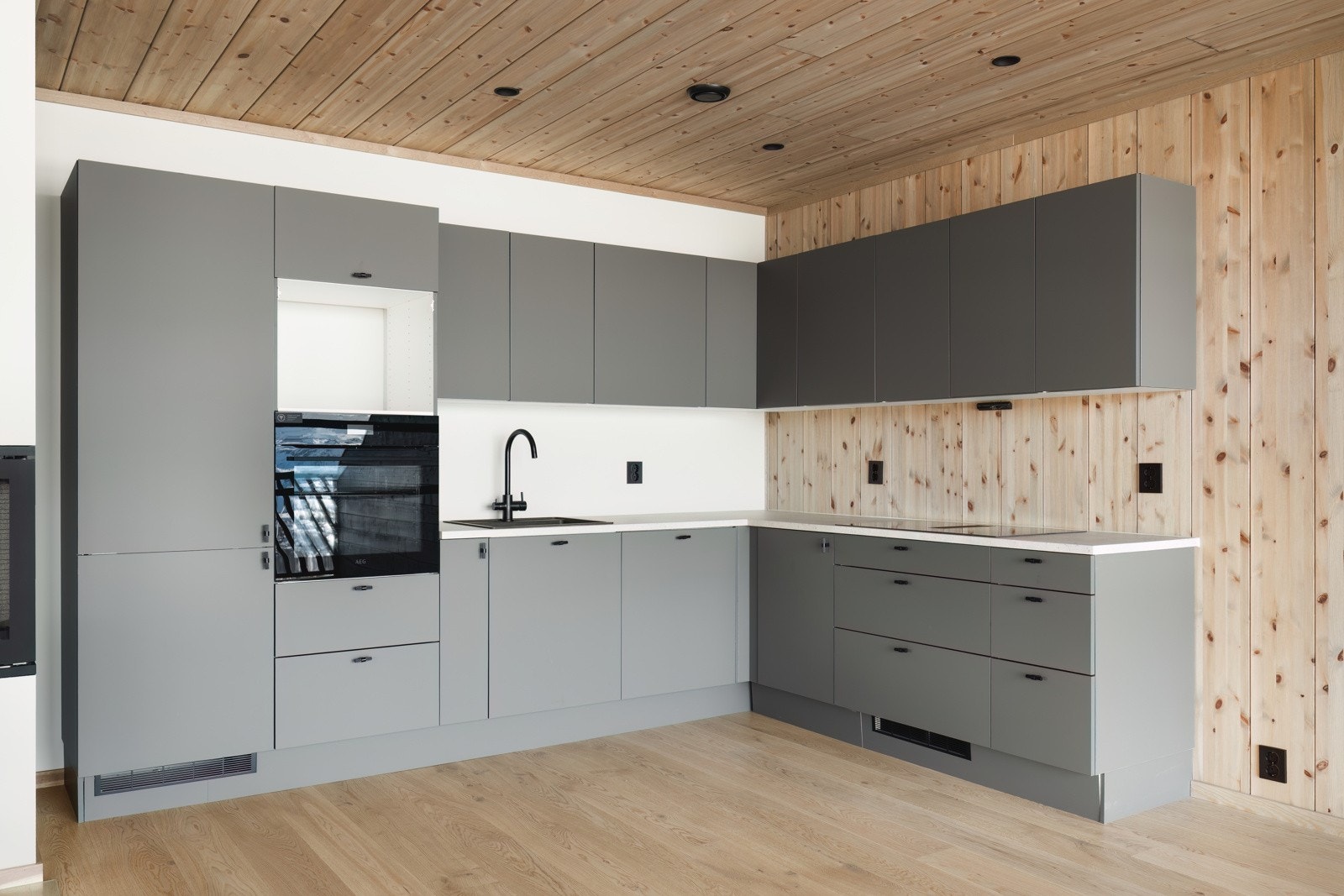 Kvalitetskjøkken fra danske HTH. Galleribilde