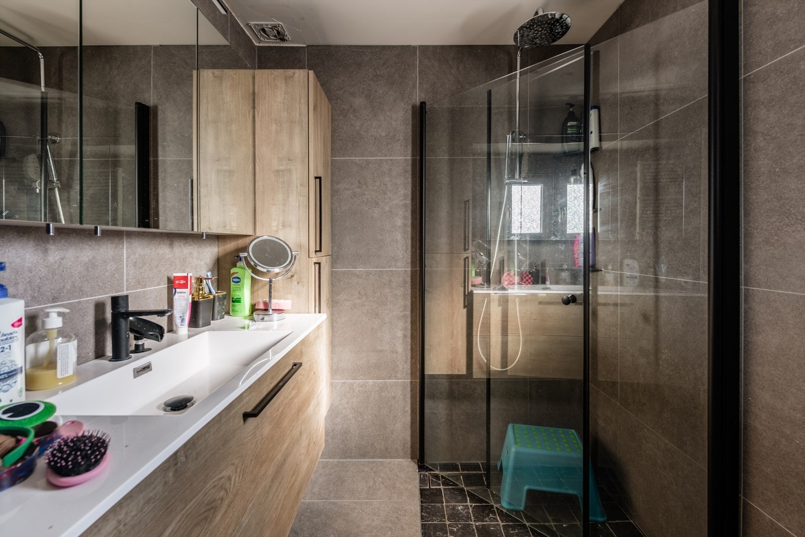 Bad er renovert av eier i 2024. Galleribilde