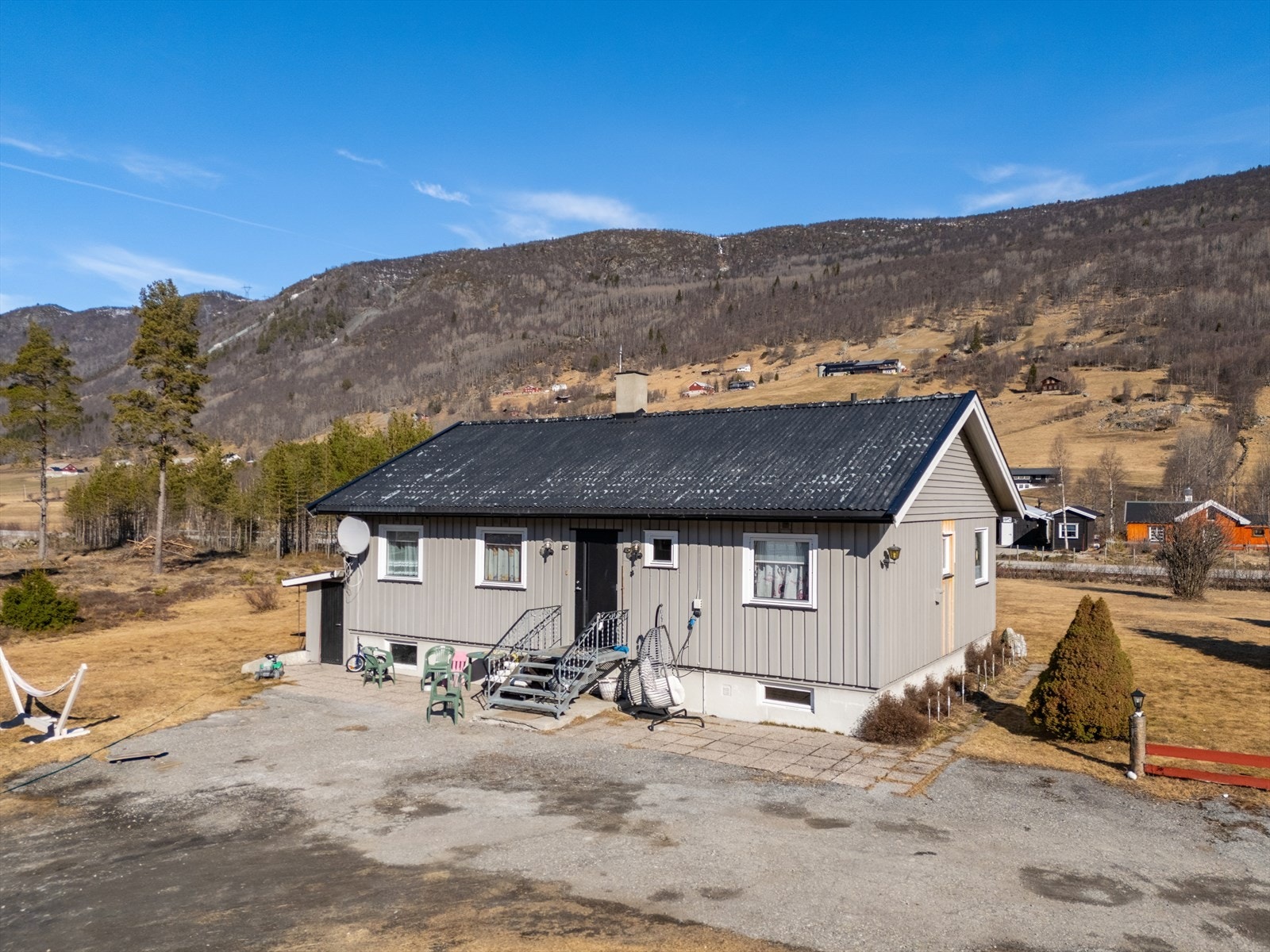 Inngang. Galleribilde