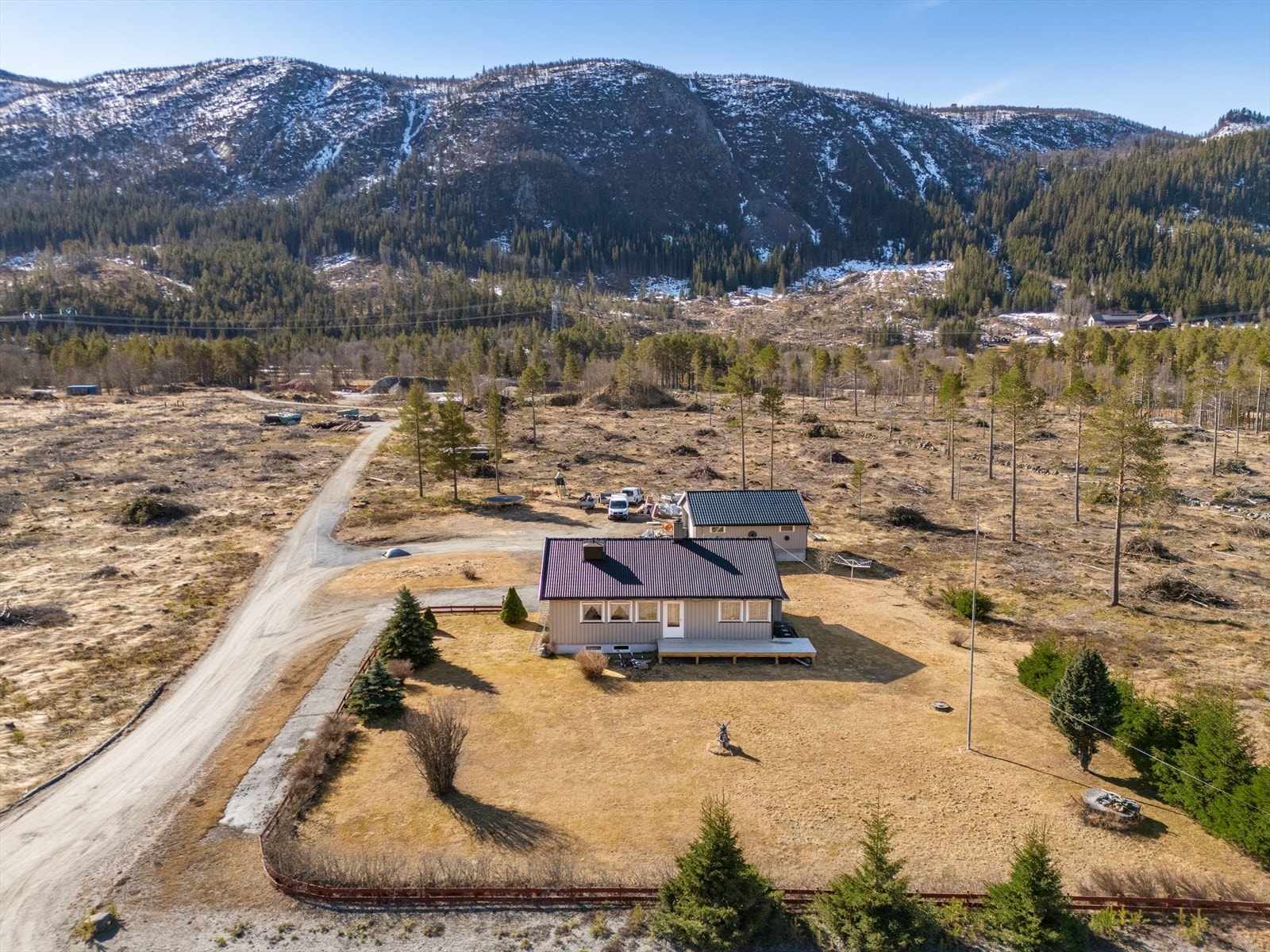 Hovet er et flott utgangspunkt for friluftsliv, jakt og fiske. Galleribilde