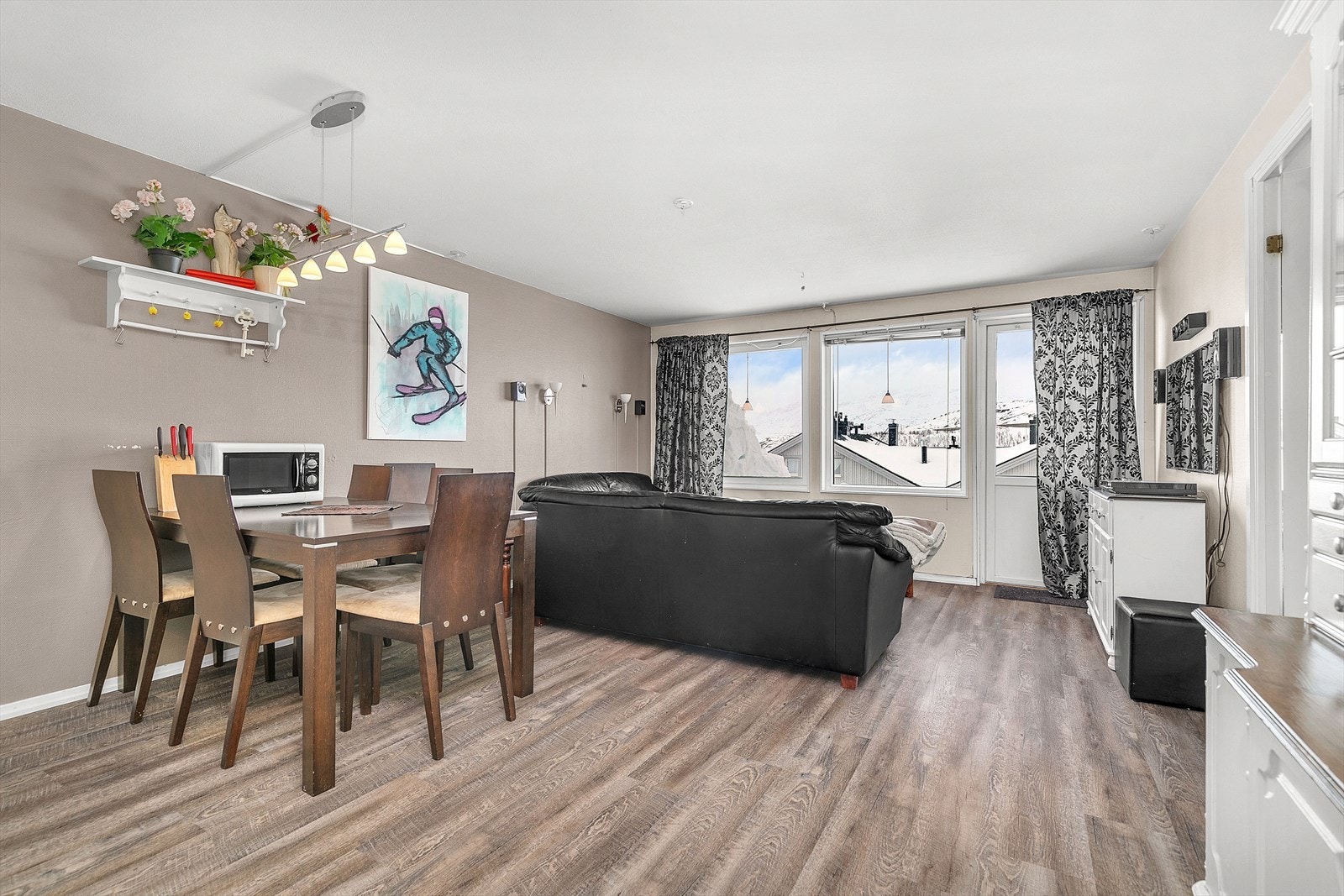 Det er mulighet for møblering i ulike soner. Galleribilde