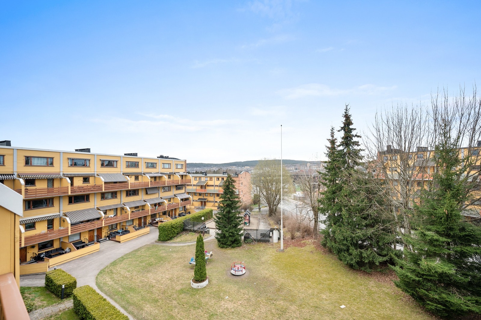 Hyggelig utsyn fra balkongen. Galleribilde