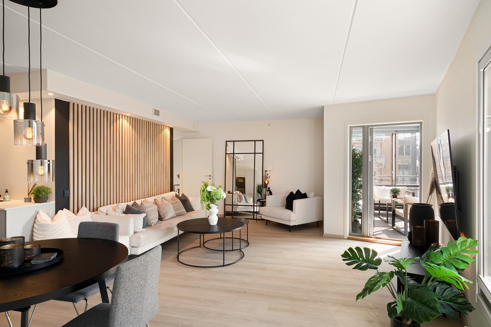 Benjamin Ådna v/Nordvik har gleden av å presentere denne innbydende 3-roms hjørneleiligheten i byggets 5. etg. med heisadkomst Galleribilde