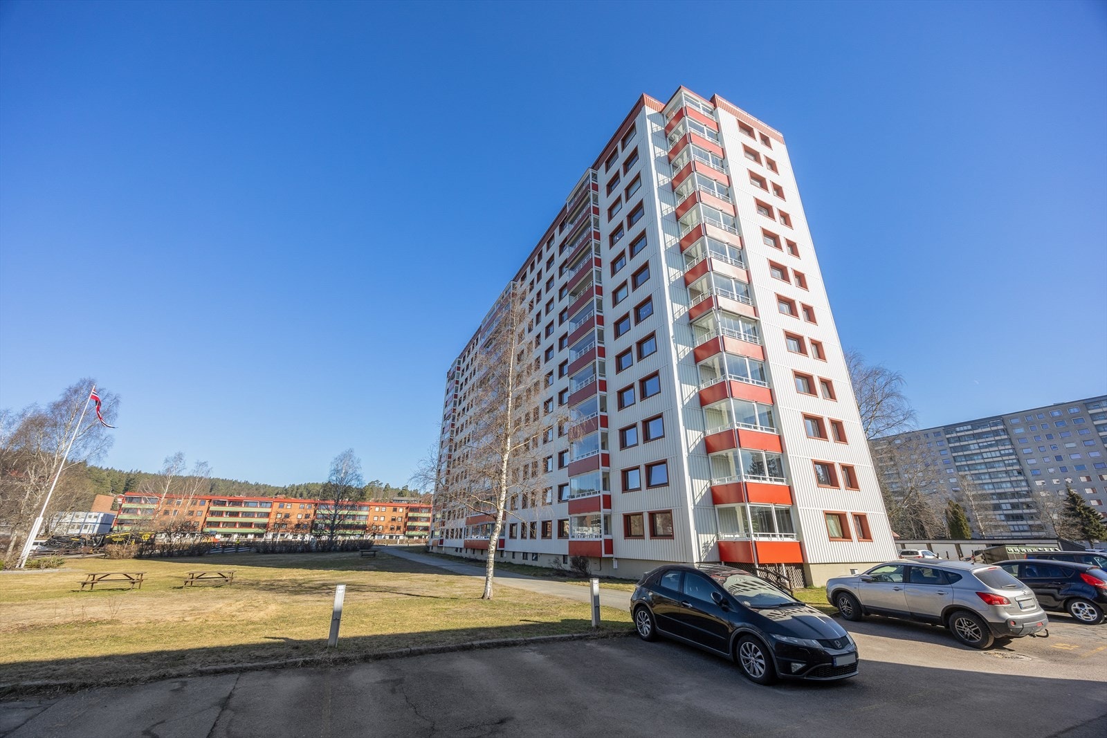 Fra boligen er det kort vei til en rekke fasiliteter Galleribilde