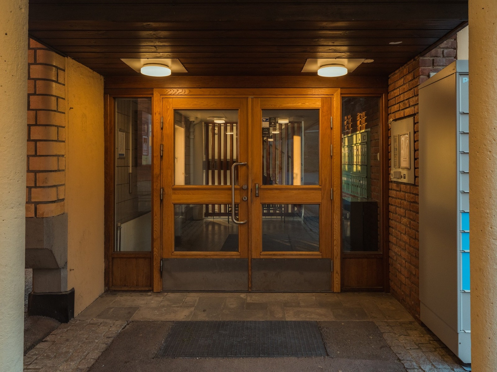 Selger skriver: "På vinteren tar vi med oss skiene og tar toget fra Tøyen togstasjon til Snippen i Oslomarka på bare 15 minutter. Fantastiske skiløyper!" Galleribilde