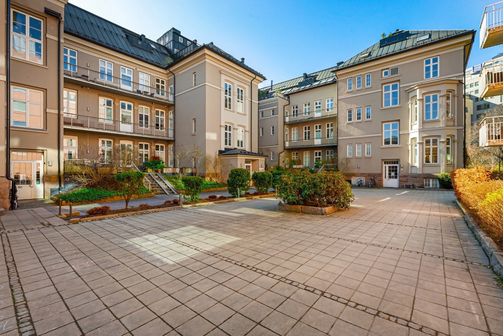 Boliger ligger i den ærverdige, gamle øyeklinikken i Pilestredet Park Galleribilde