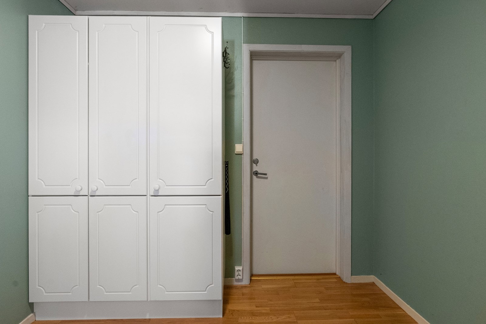 Vindfanget er imponerende over 8 m², noe som gir et fint flerbruksrom Galleribilde