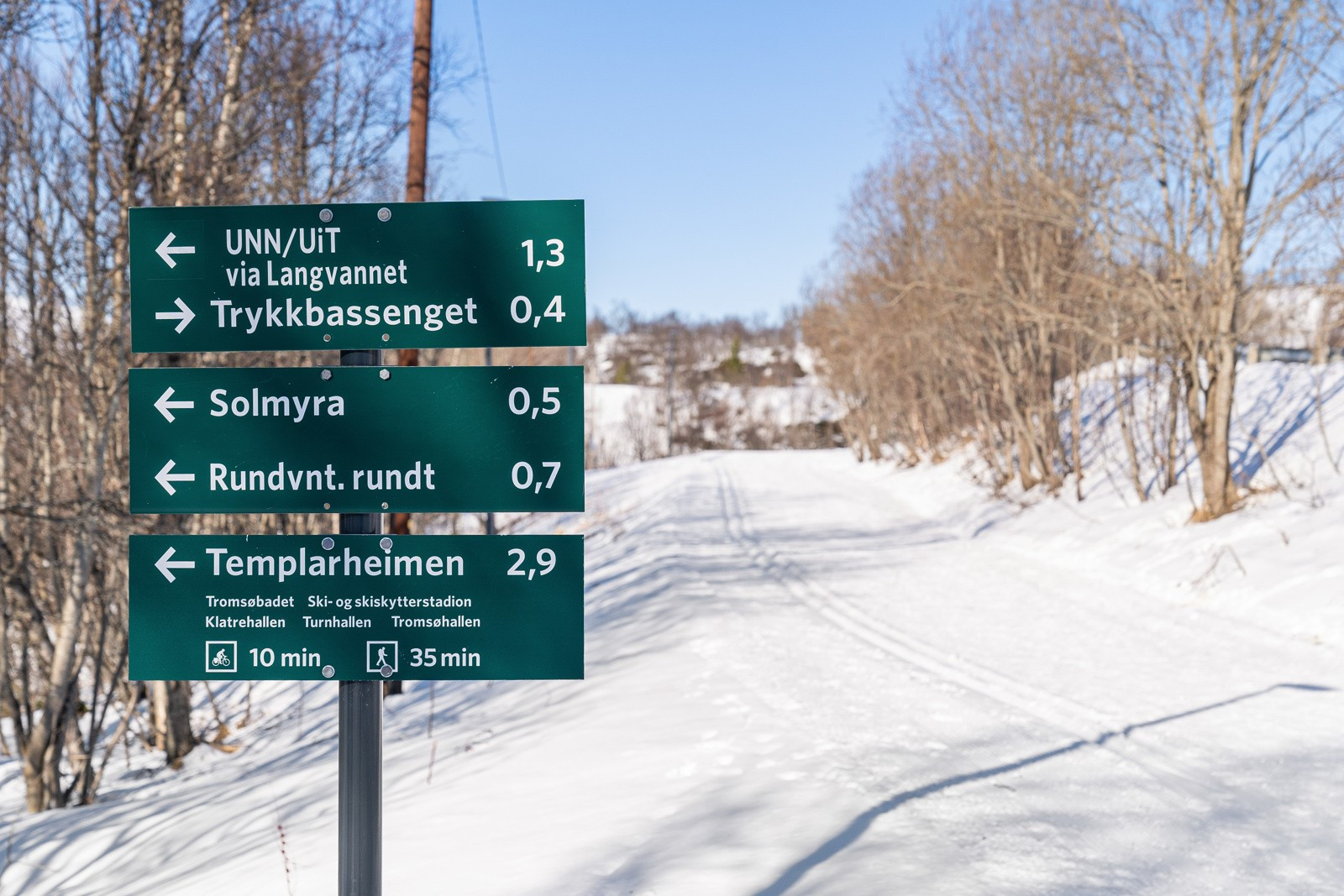 Lysløypa like i nærheten av leiligheten. Fantastiske turmuligheter sommer som vinter.