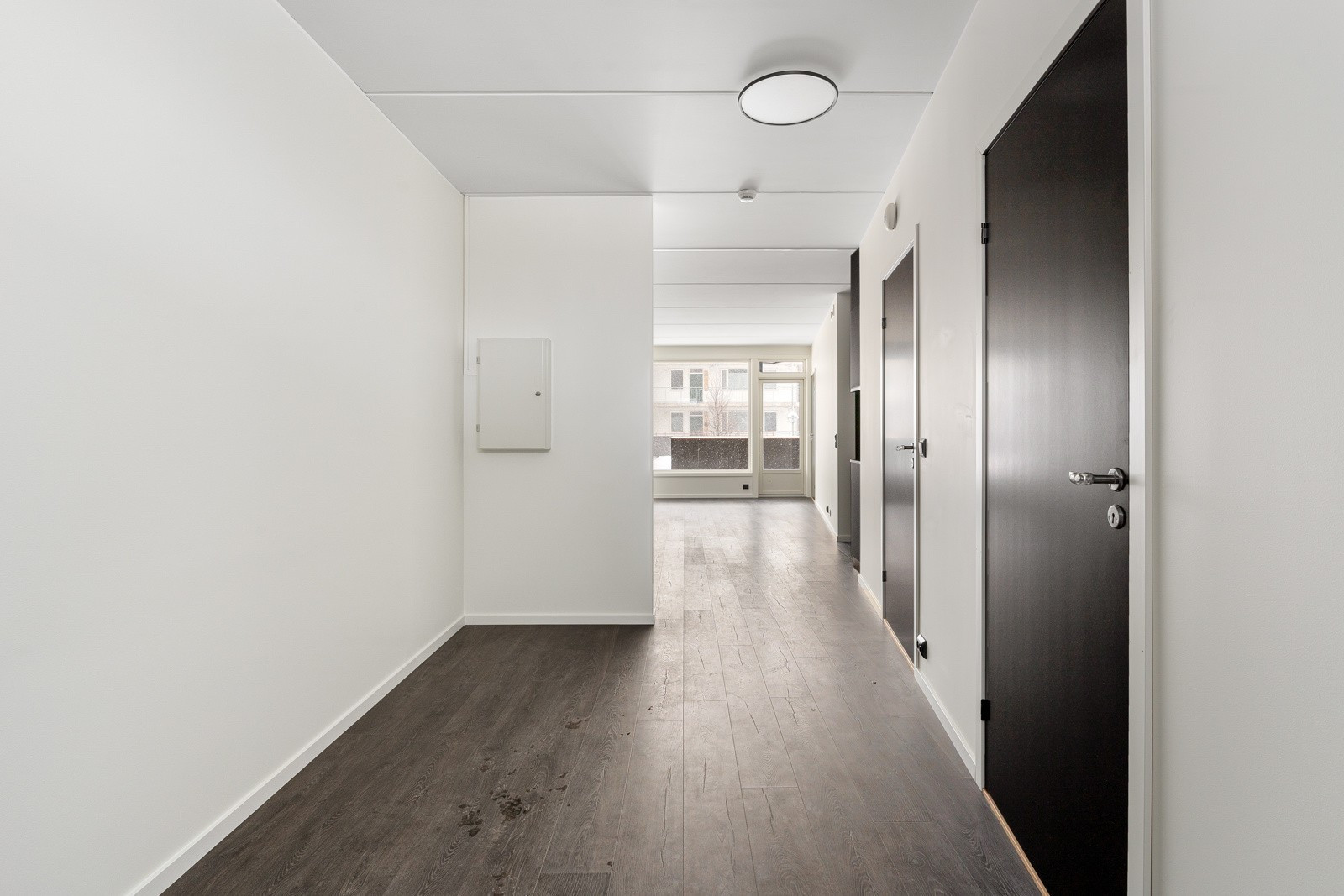 Her er det gode muligheter for å etablere skyvedørsgarderobe.