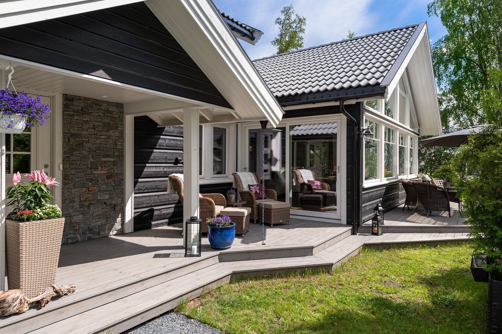 Representativt inngangsparti Galleribilde