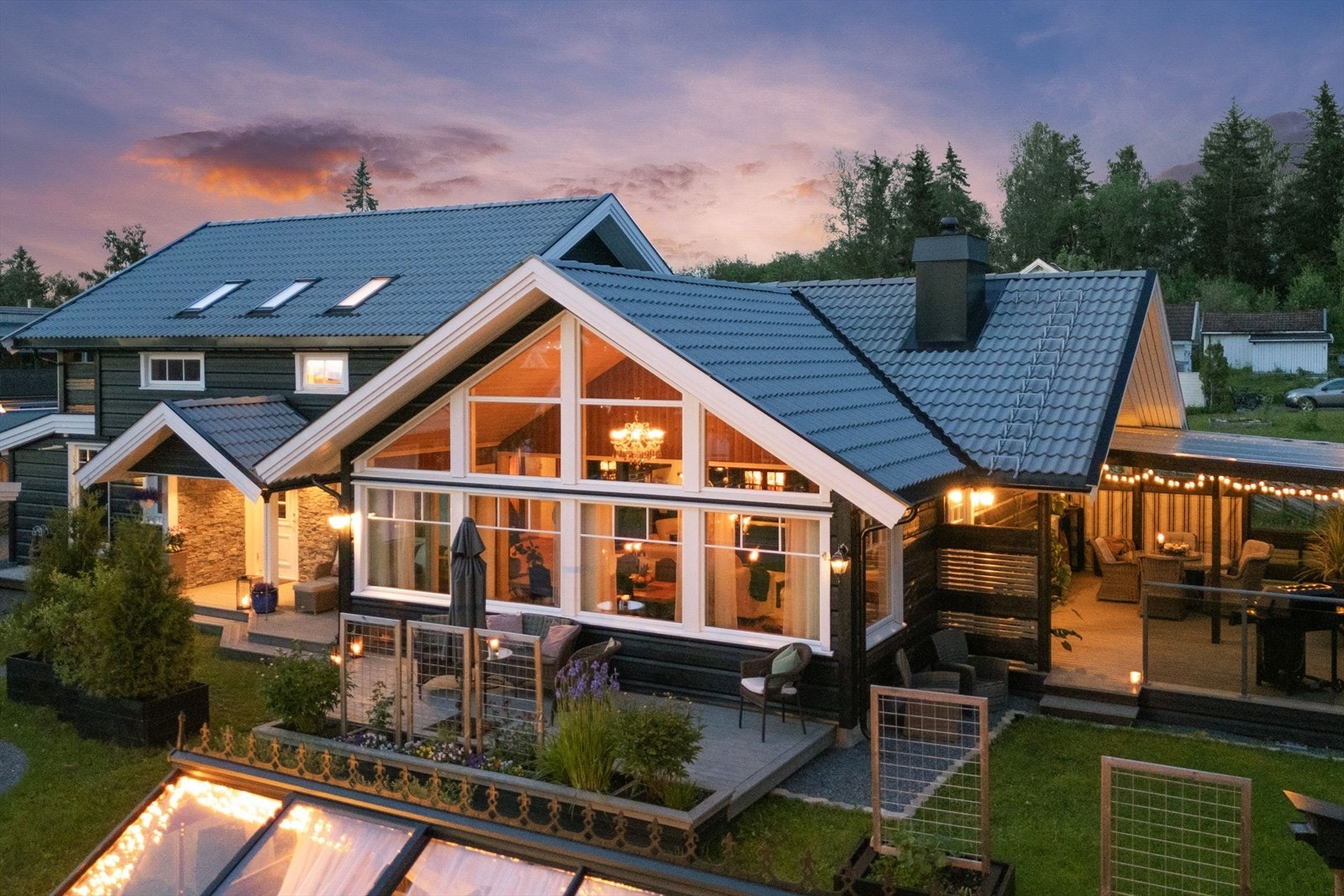 Særdeles velholdt, påkostet og pent opparbeidet eiendom Galleribilde