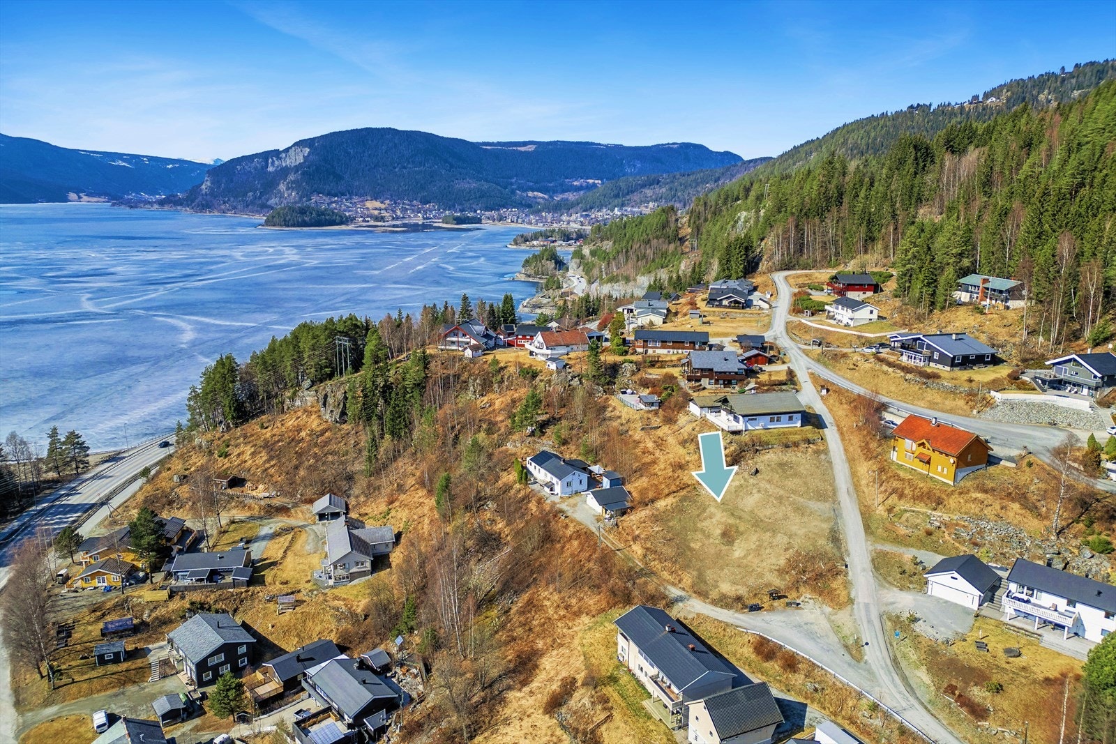Velkommen til Krokabakkatn 31 - Presentert av Torleif Løvfald Gaard ved DNB Eiendom! Galleribilde