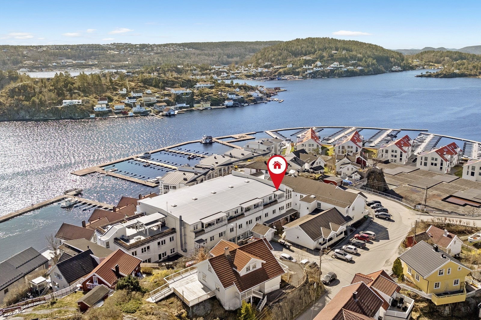 Ta kontakt med megler for visning! Galleribilde