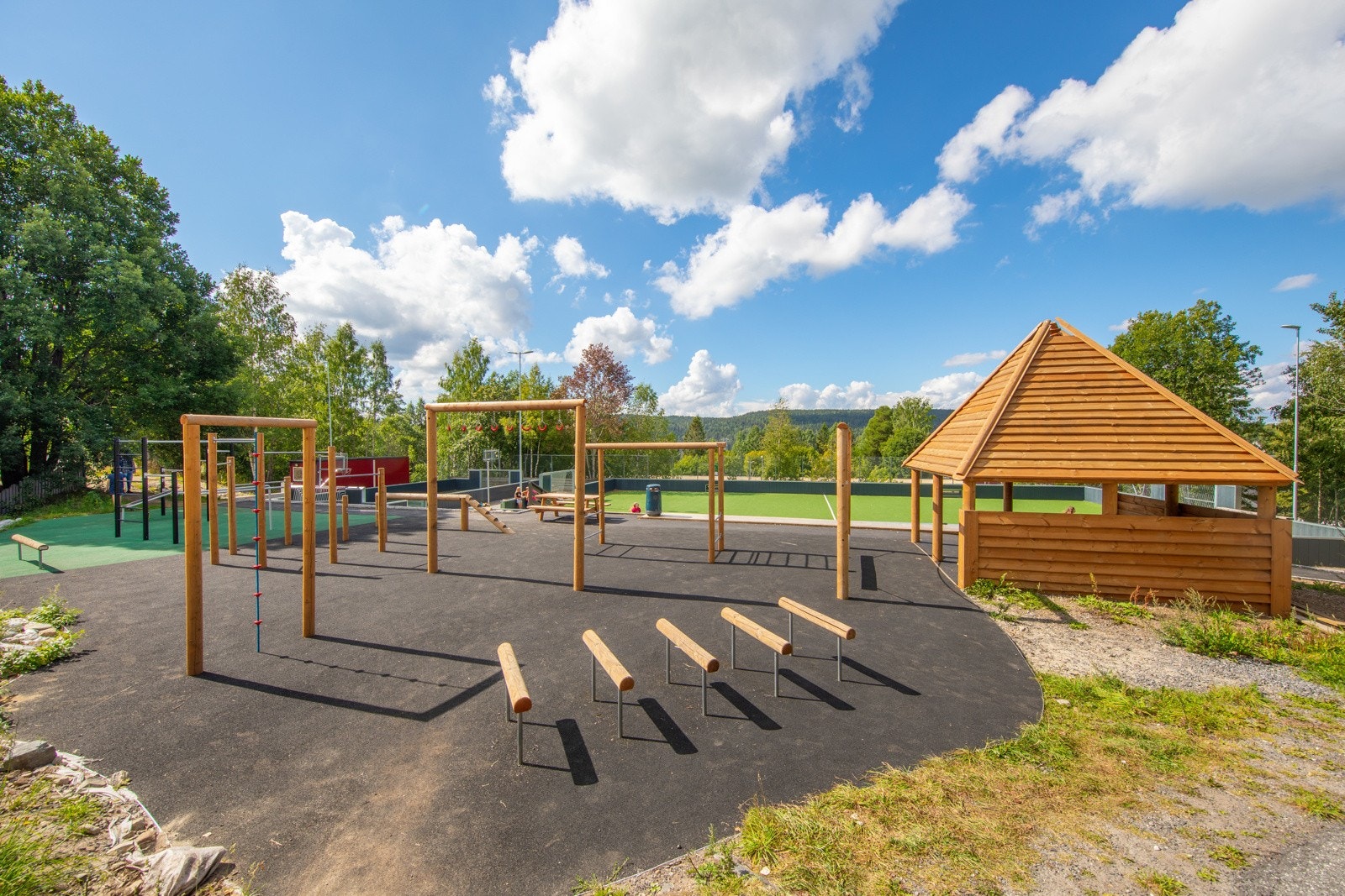 Vallerud Aktivitetspark ligger like ved. Galleribilde