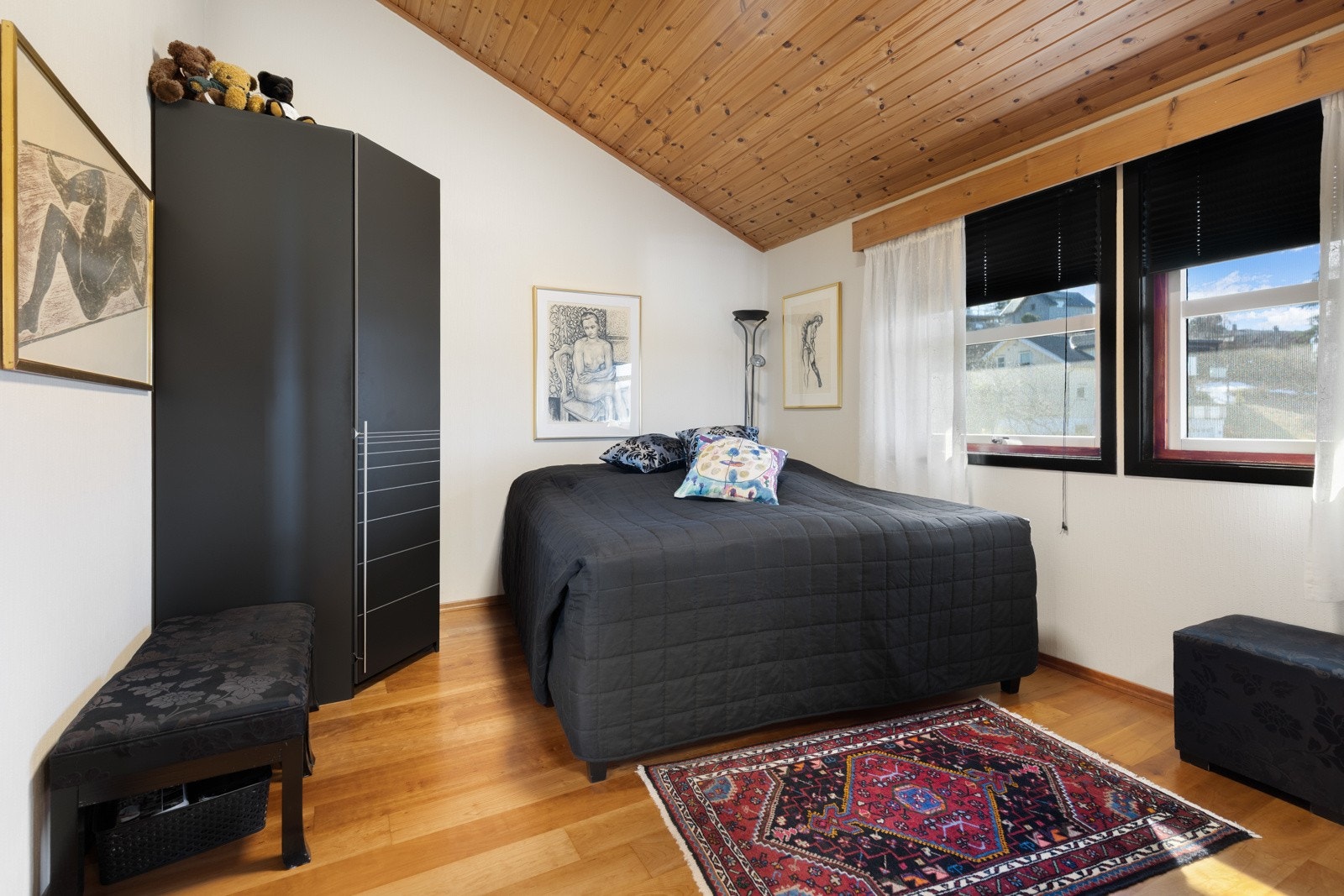 Her er det forøvrig god plass til en dobbeltseng. Galleribilde