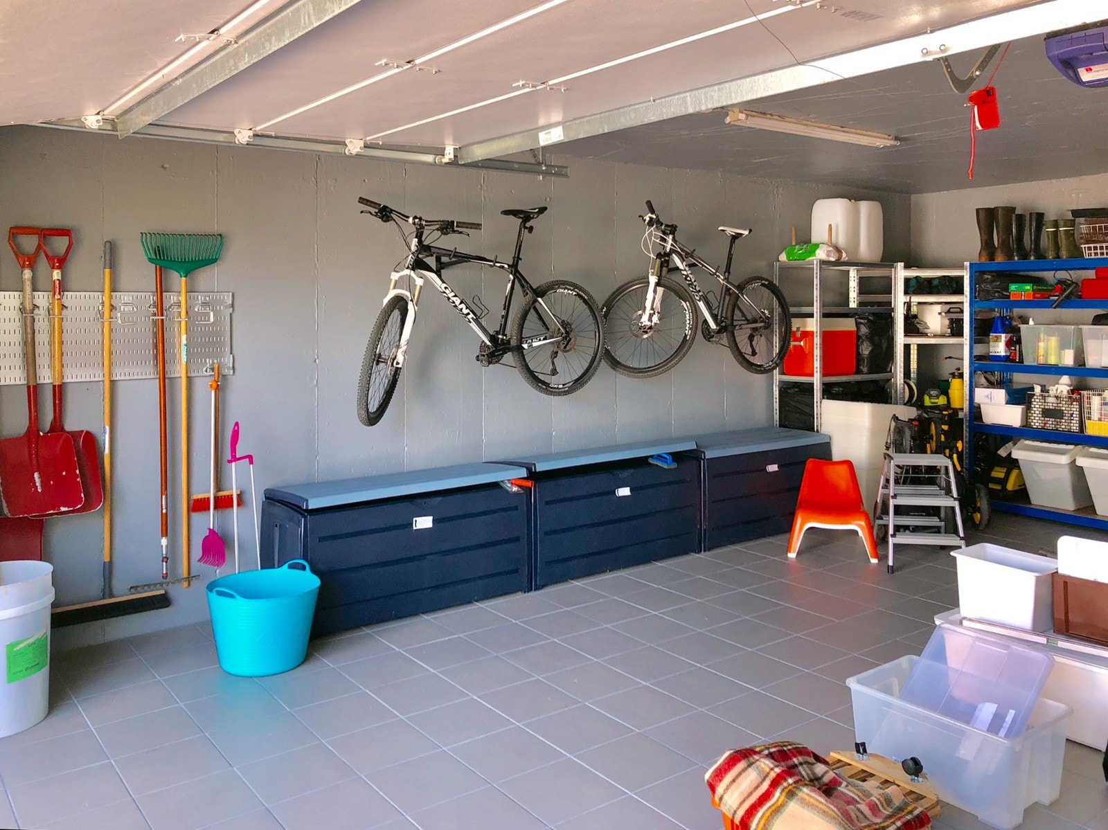 Garasjen er på ca. 43 kvm, Galleribilde