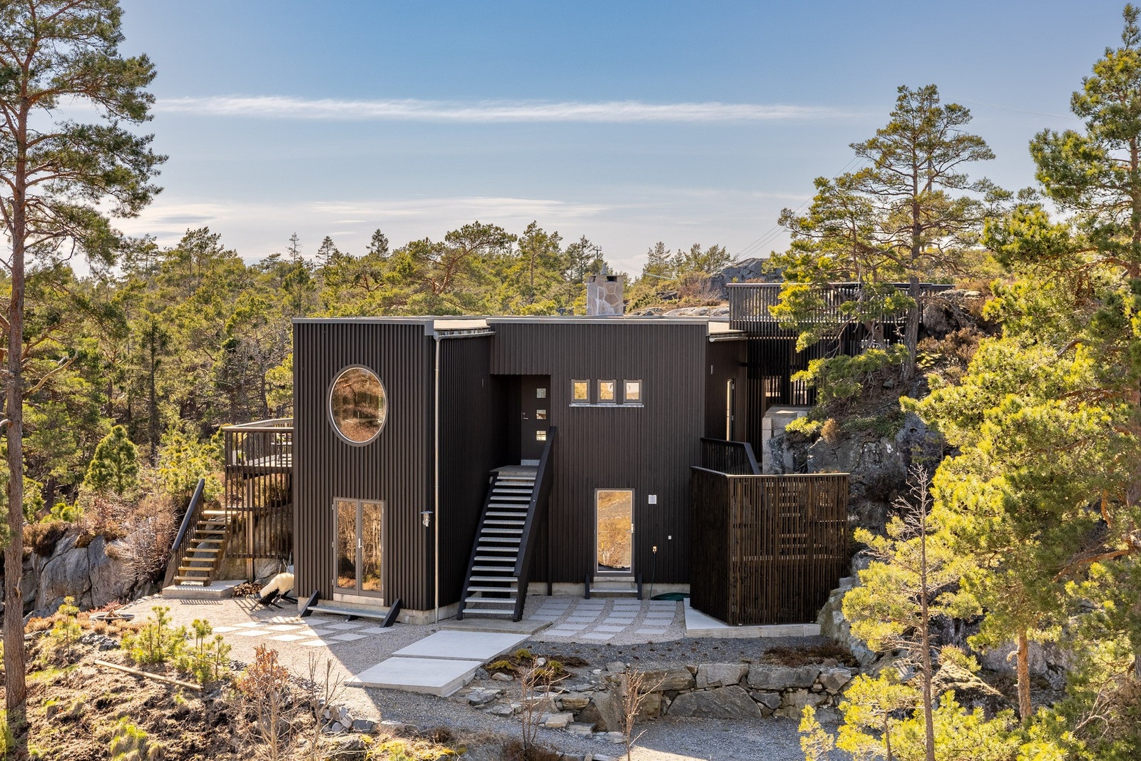 Bildene til denne eiendommen er fantastiske, men de klarer likevel ikke å måle seg med virkeligheten. Dette er en eiendom som bare må oppleves! Galleribilde