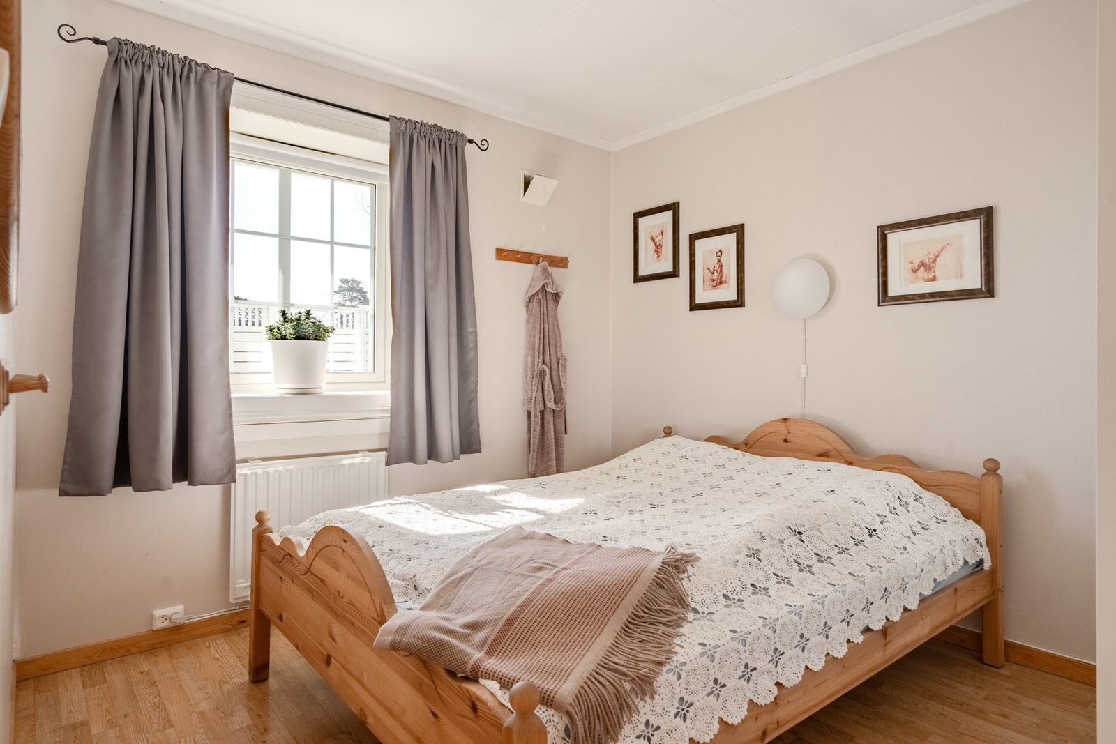 Plass til dobbeltseng. Galleribilde