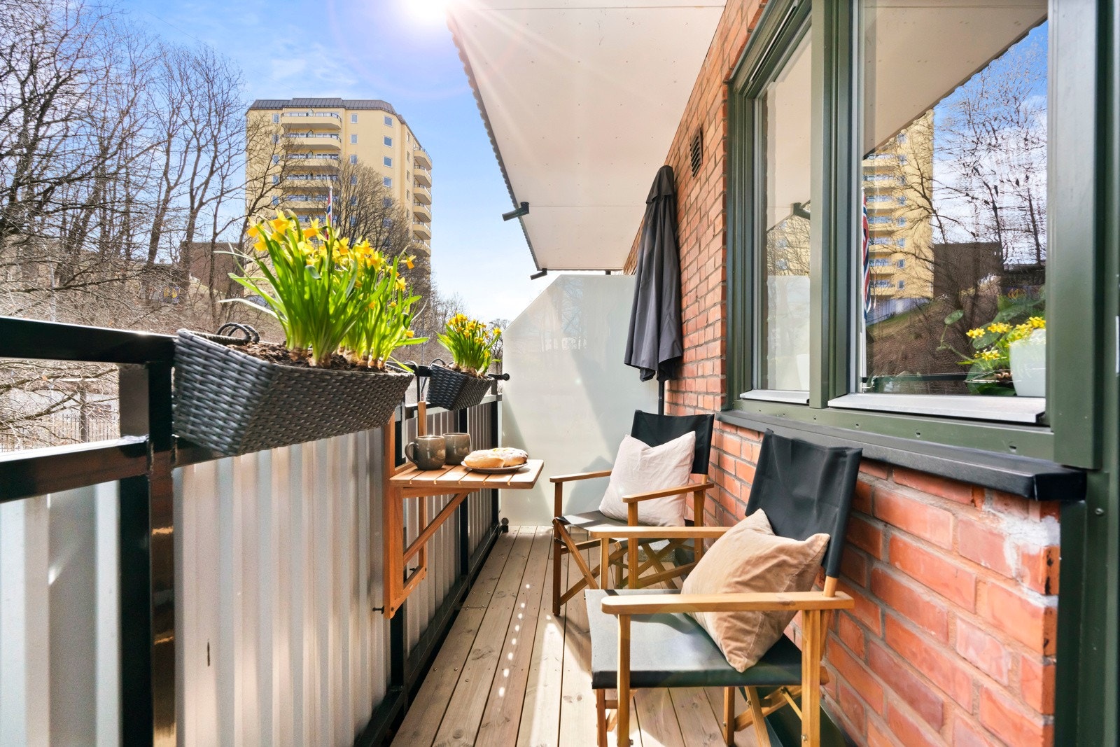 Her har du god plass til utemøblement Galleribilde