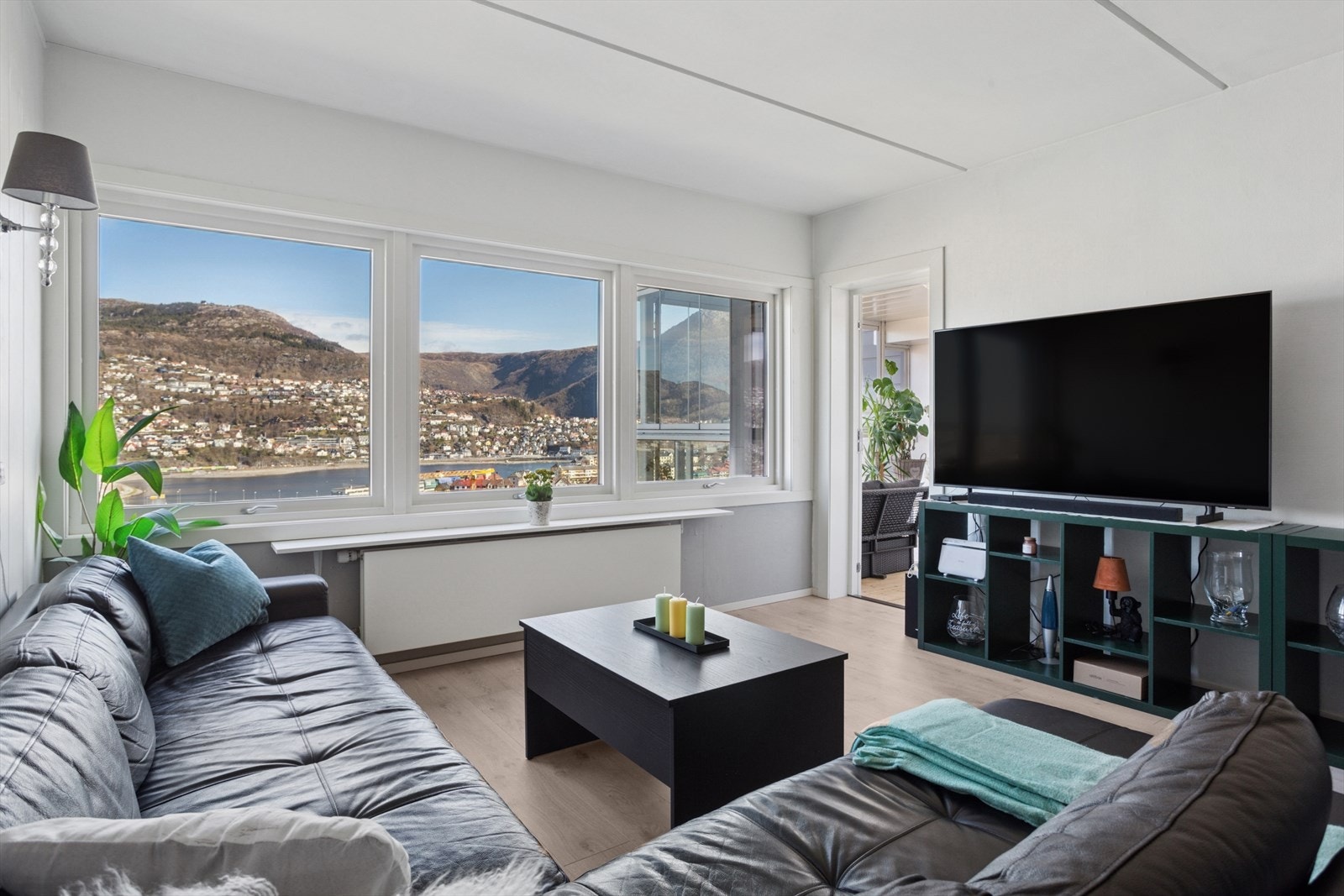 Glenn Thomassen Rasch v/DNB Eiendom har gleden av å presentere Skoglien 32! Galleribilde