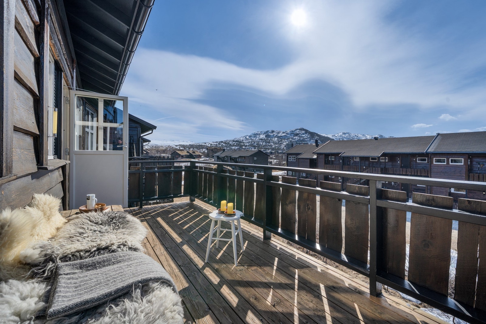 Utsikt mot Hartevassnutane. Galleribilde