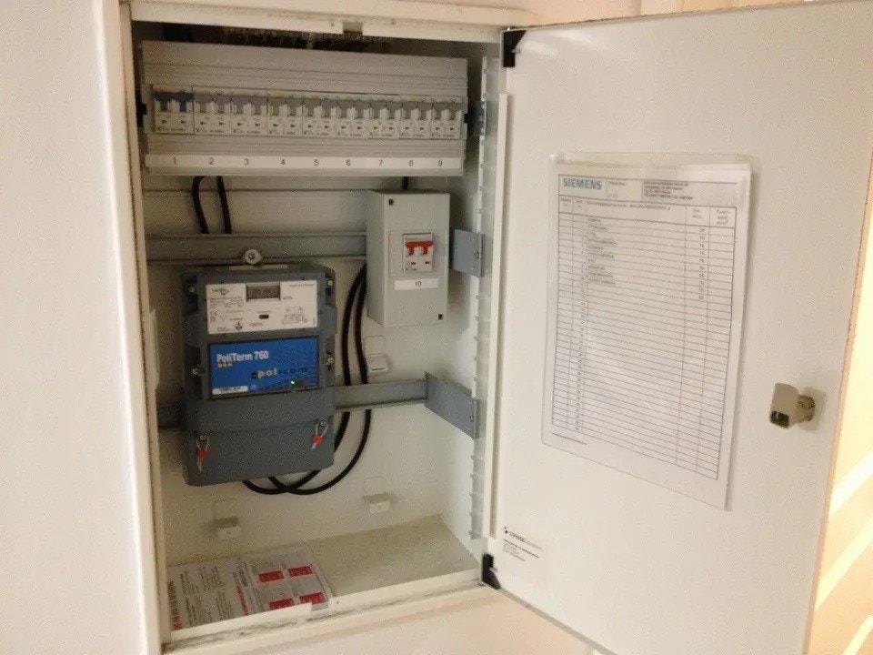 Nyere elektrisk innlegg. Galleribilde