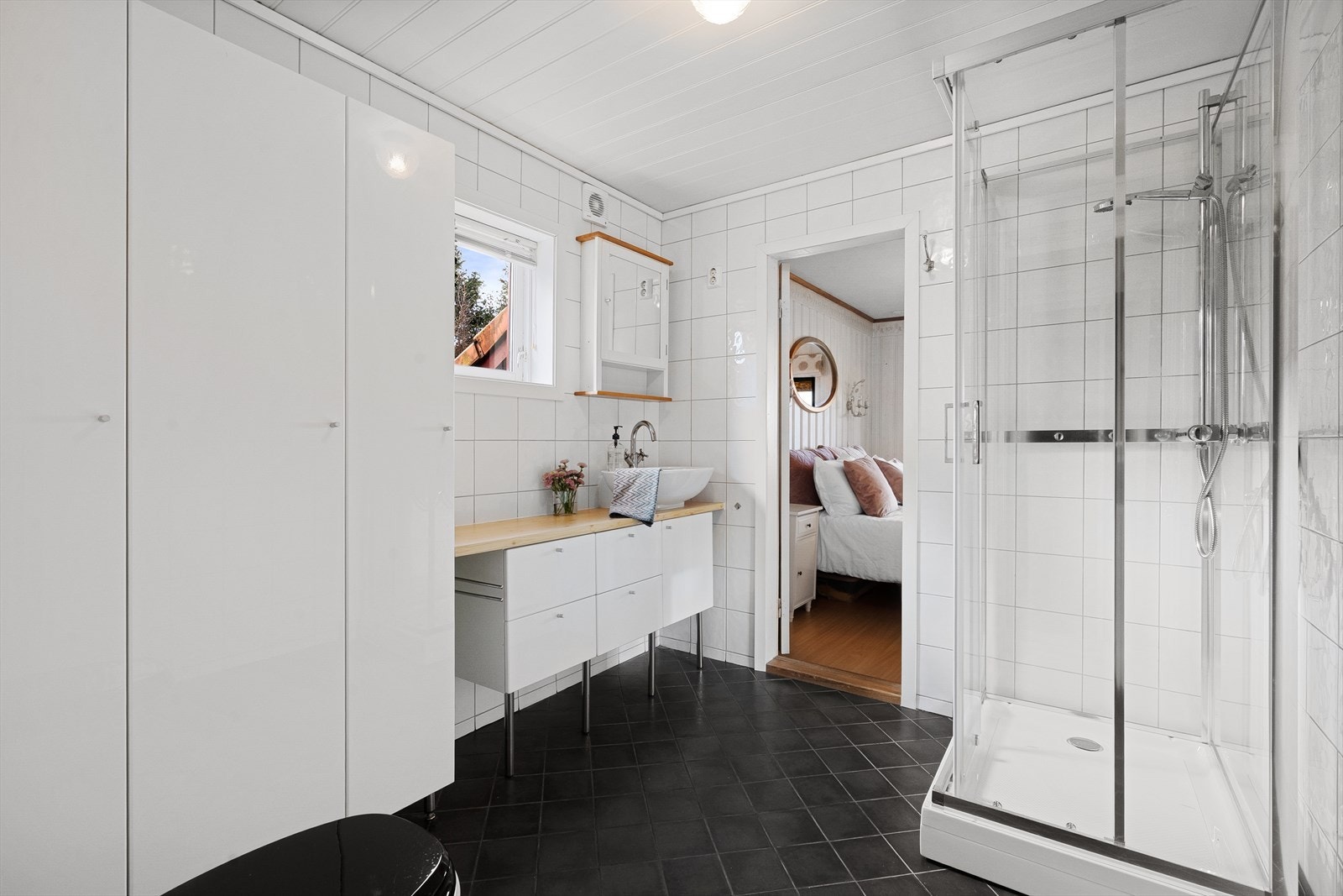 Bad - første etasje. Galleribilde