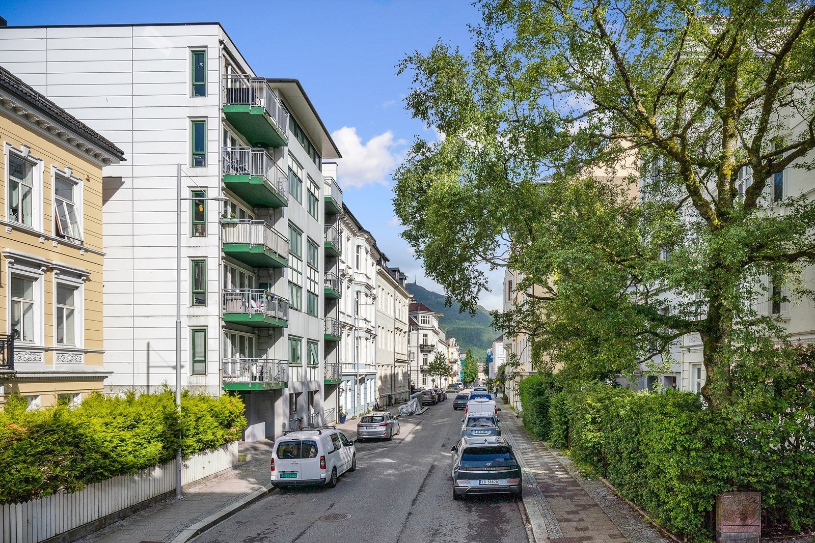Eiendommen har en sentral og attraktiv beliggenhet midt i Bergen Sentrum. Galleribilde