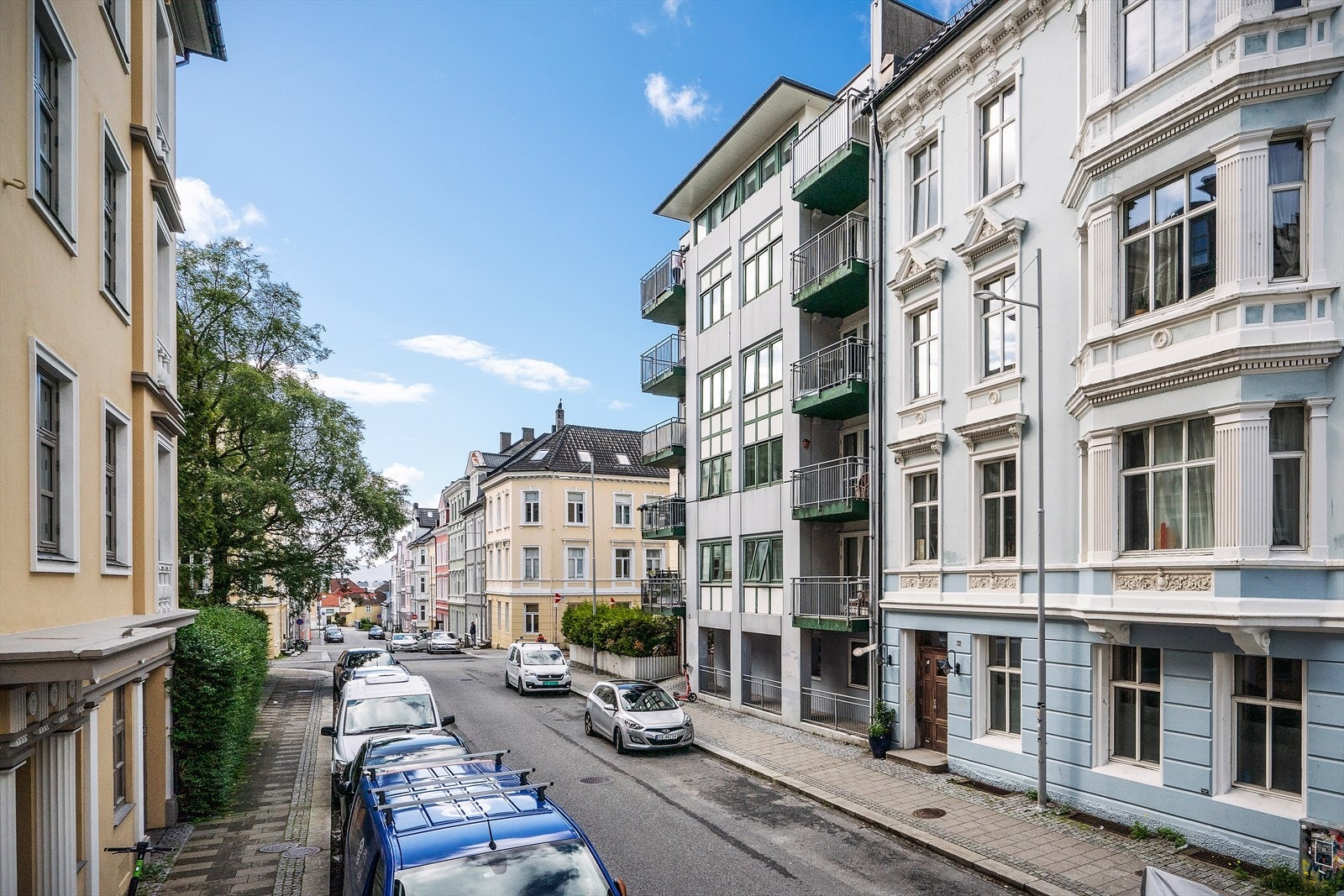 Idylliske Rosenbergsgaten Galleribilde