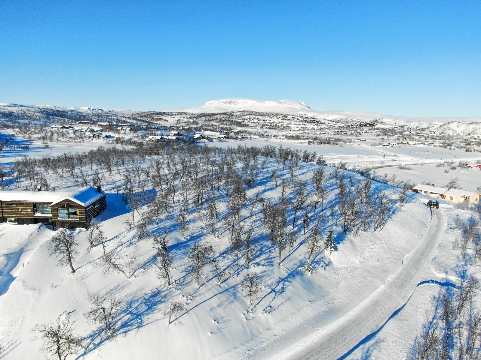 Ski in/out til Hakkesetstølen, Kikut Bistro og Kikuttoppen Vinbar. Galleribilde