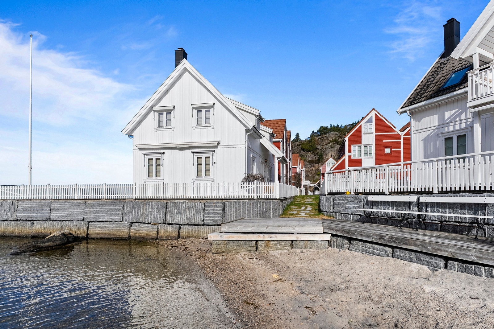 Umiddelbar nærhet til sjøen! Galleribilde