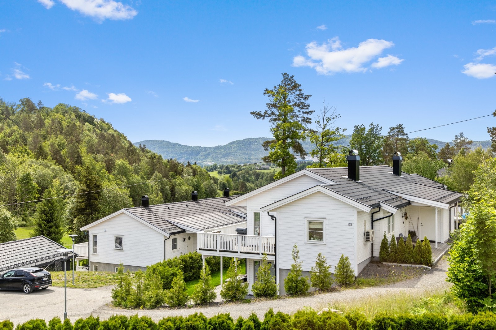 Utsikt fra eiendommen. Galleribilde