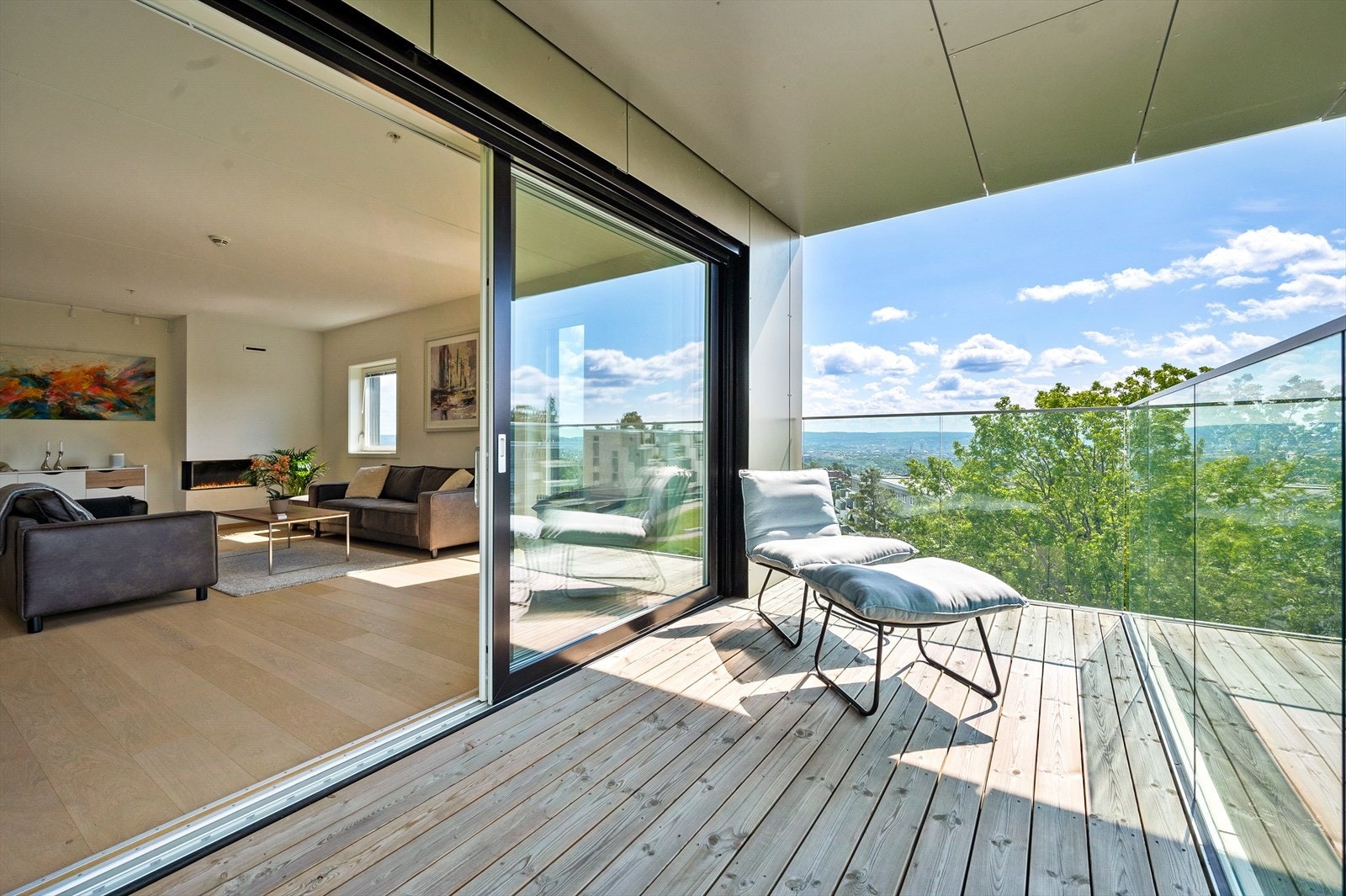 EiendomsMegler1 v/ Kristina O. Myhre har gleden av å presentere Aslakveien 26A! Galleribilde