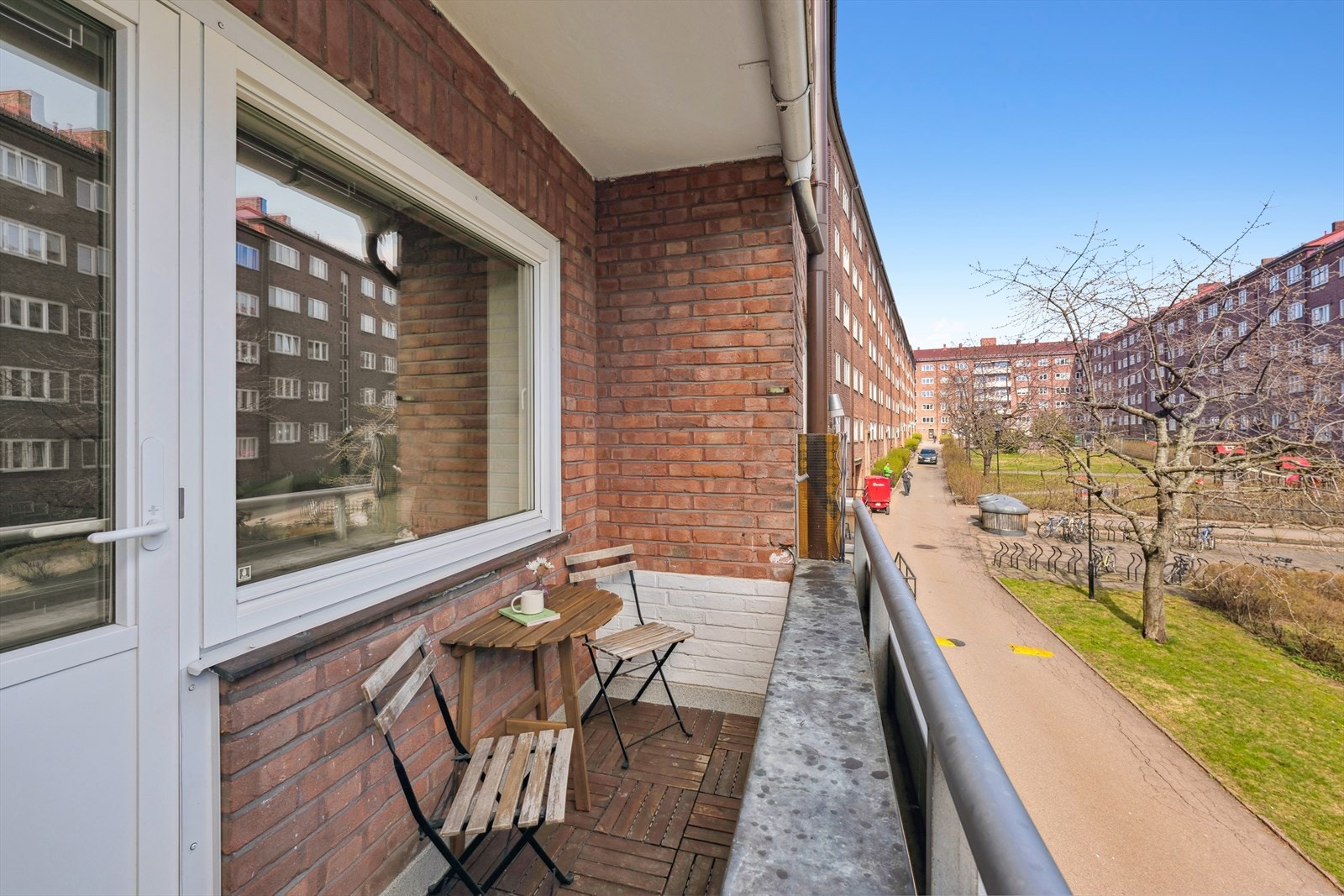 Sjarmerende sydøstvendt balkong på 3 3 m². Galleribilde