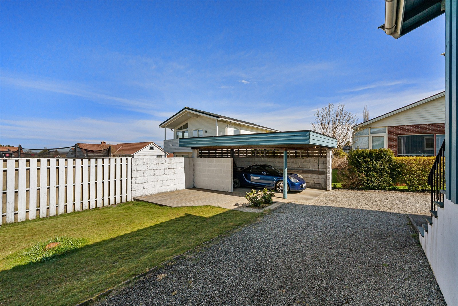 Carport. Galleribilde