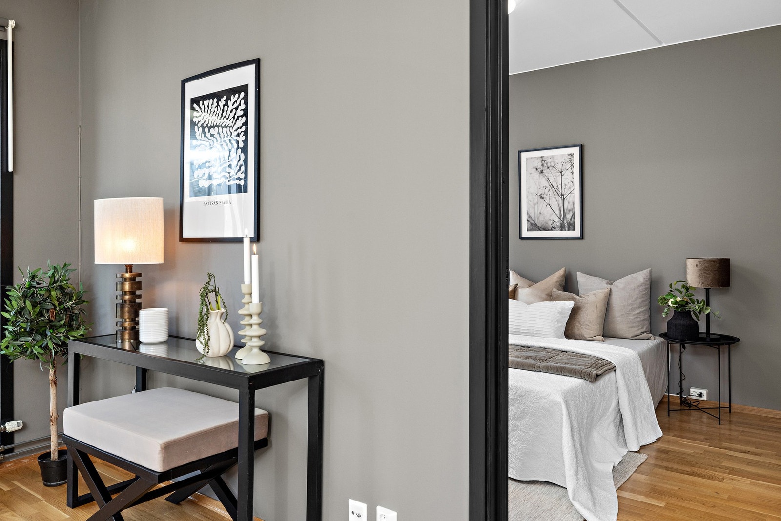 Soverommet har adkomst fra stuen. Galleribilde