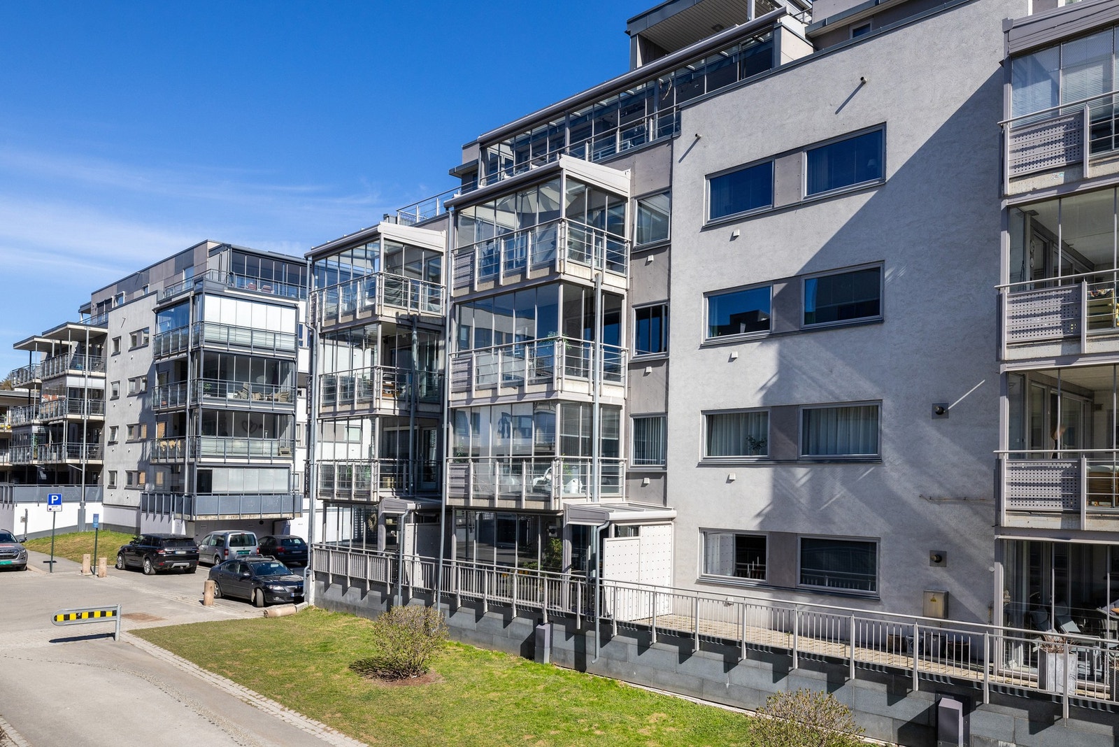 Her bor du i et attraktivt sameie helt nede ved Bragernes Strand, sentralt og med kort vei til alle fasiliteter i byen. Galleribilde