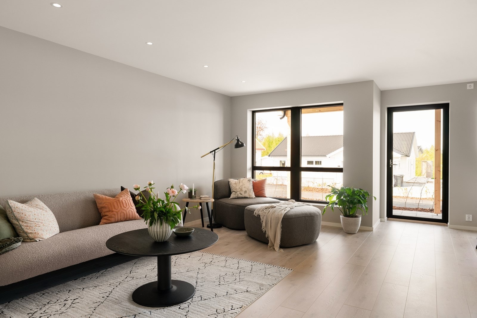 Generelt kan det sies at leilighetene er lyse og trivelige og gjør et gjennomgående tidsriktig og stilrent inntrykk med gjennomgående god standard Galleribilde