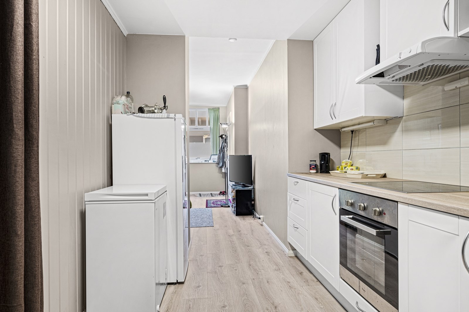 Kjøkken høyre leilighet Galleribilde