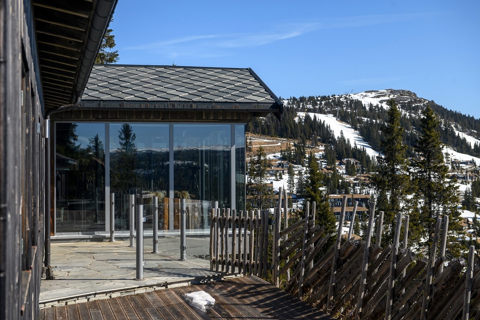 Terrasse mot nord Galleribilde