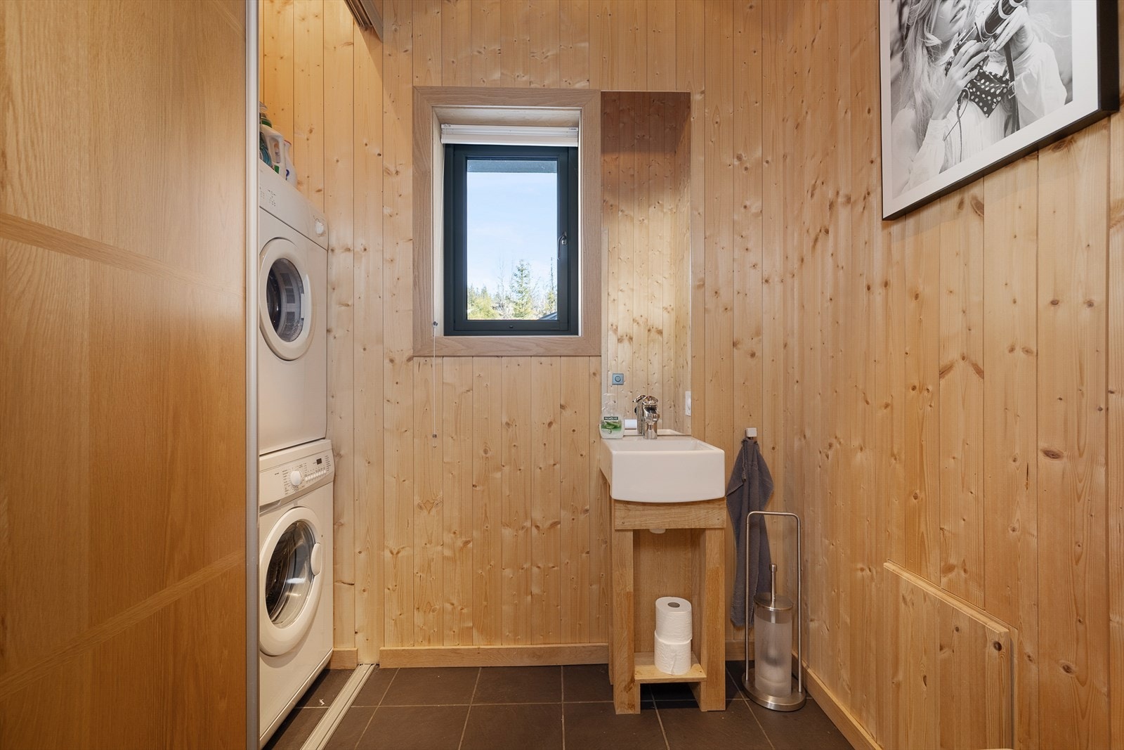 Wc med opplegg for vask og tørk Galleribilde