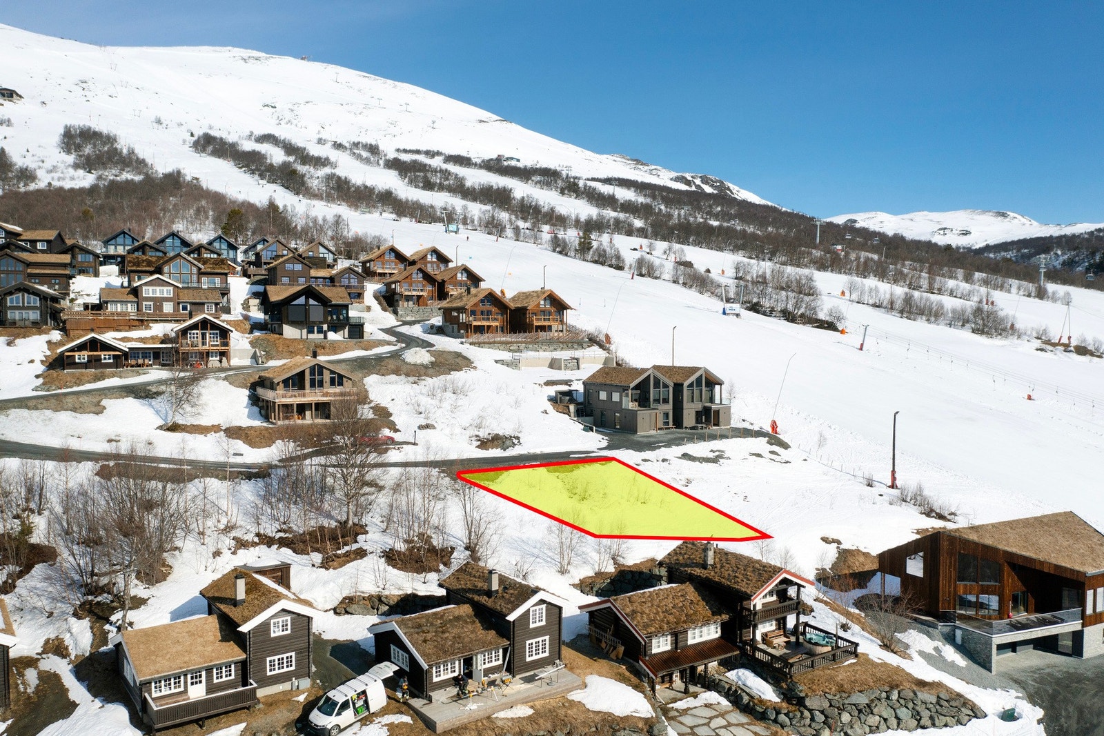 Per Hårstad har gleden av å presentere Kjerkvegen 220 A! Galleribilde